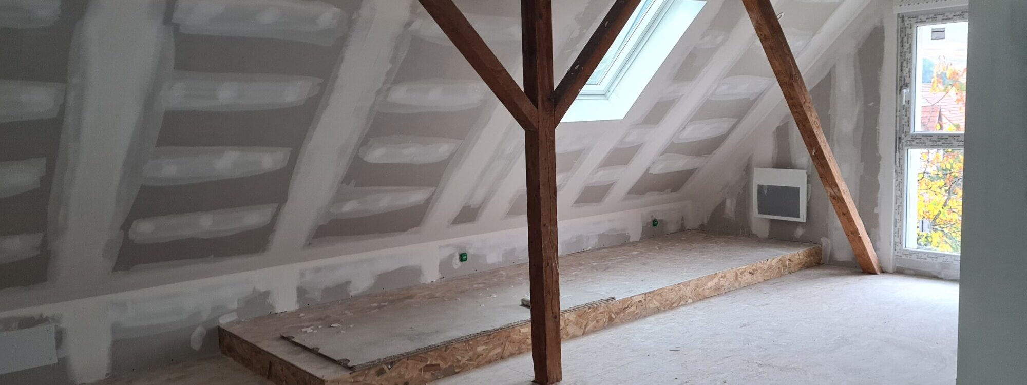 AMENAGEMENT COMBLE BERGHOLTZ_8 2000X750 | Les Couz Isolation des rampants : quelles plaques de plâtre choisir pour une performance énergétique optimale ? Wittenheim