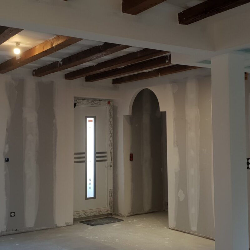 Isolation p&eacute;riph&eacute;rique : quels sont les avantages d’utiliser des plaques de pl&acirc;tre pour optimiser l’isolation ? Illzach